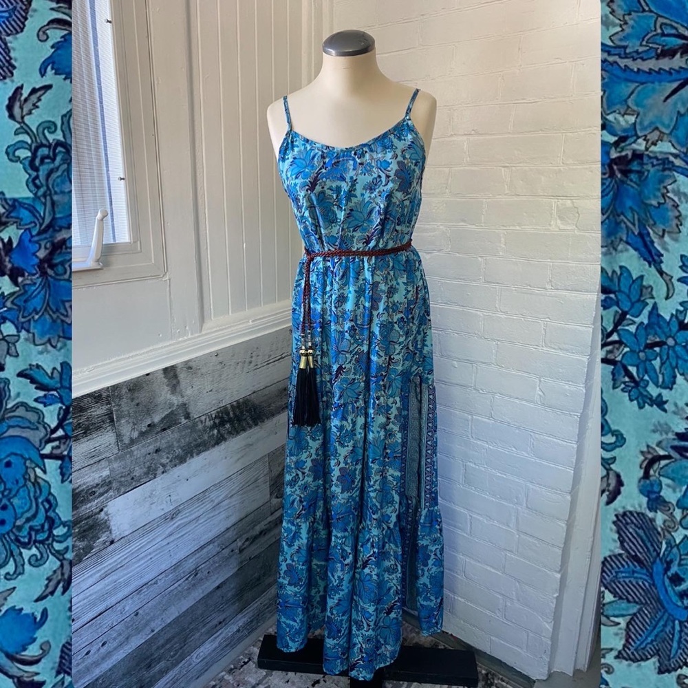 La Fourmi Rouge silk dress